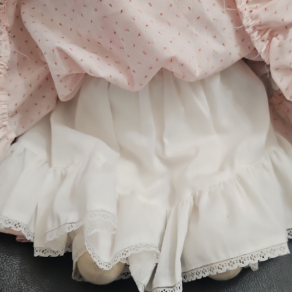 Vintage Porcelain Doll in Pink Dress - Picture 8 of 14